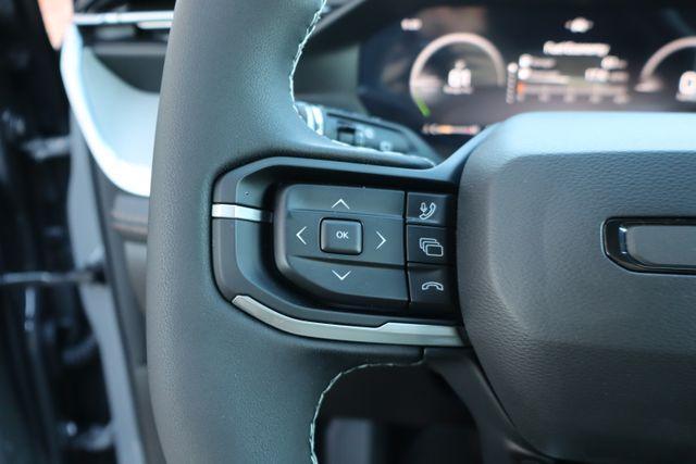new 2026 Jeep Cherokee car, priced at $40,911