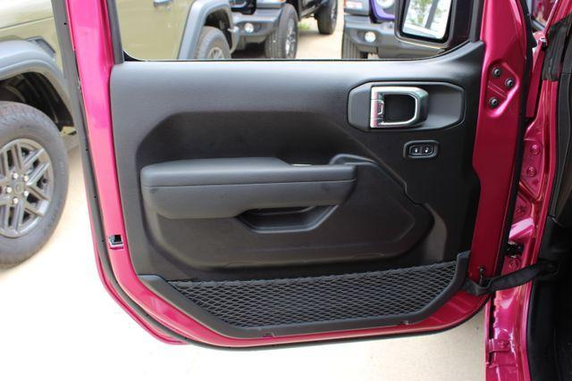 new 2026 Jeep Wrangler car, priced at $42,647