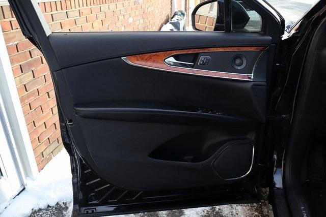 used 2020 Lincoln Nautilus car, priced at $21,900