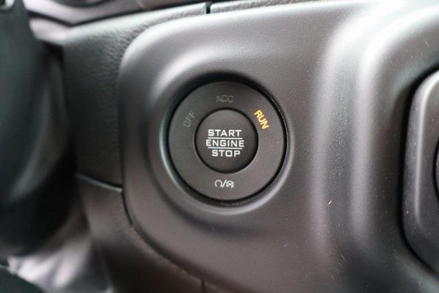 used 2022 Jeep Gladiator car, priced at $21,900