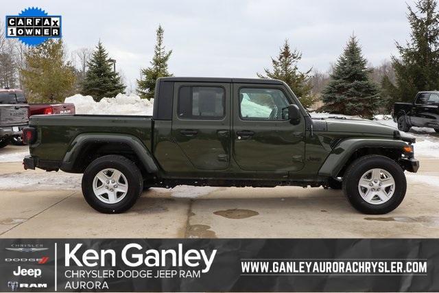 used 2022 Jeep Gladiator car, priced at $21,900