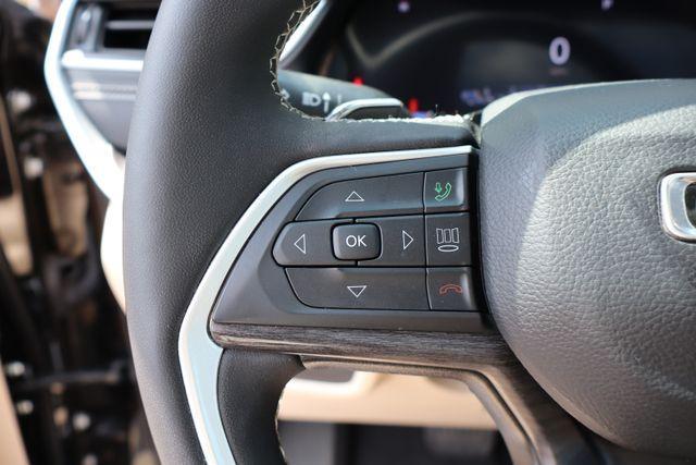used 2024 Jeep Grand Cherokee car, priced at $35,900
