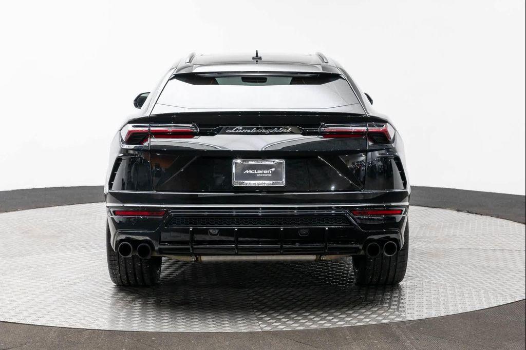 used 2022 Lamborghini Urus car, priced at $223,425