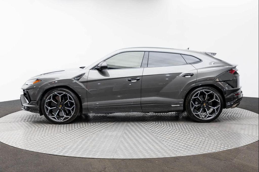 used 2023 Lamborghini Urus car, priced at $295,137