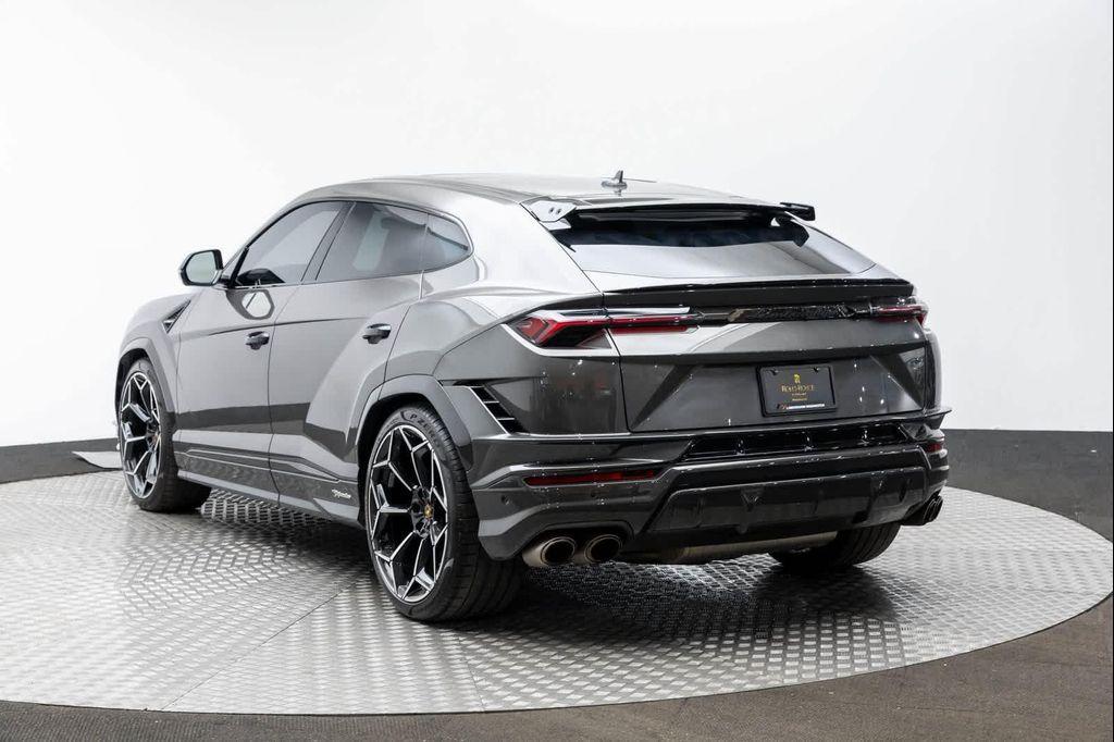 used 2023 Lamborghini Urus car, priced at $295,137