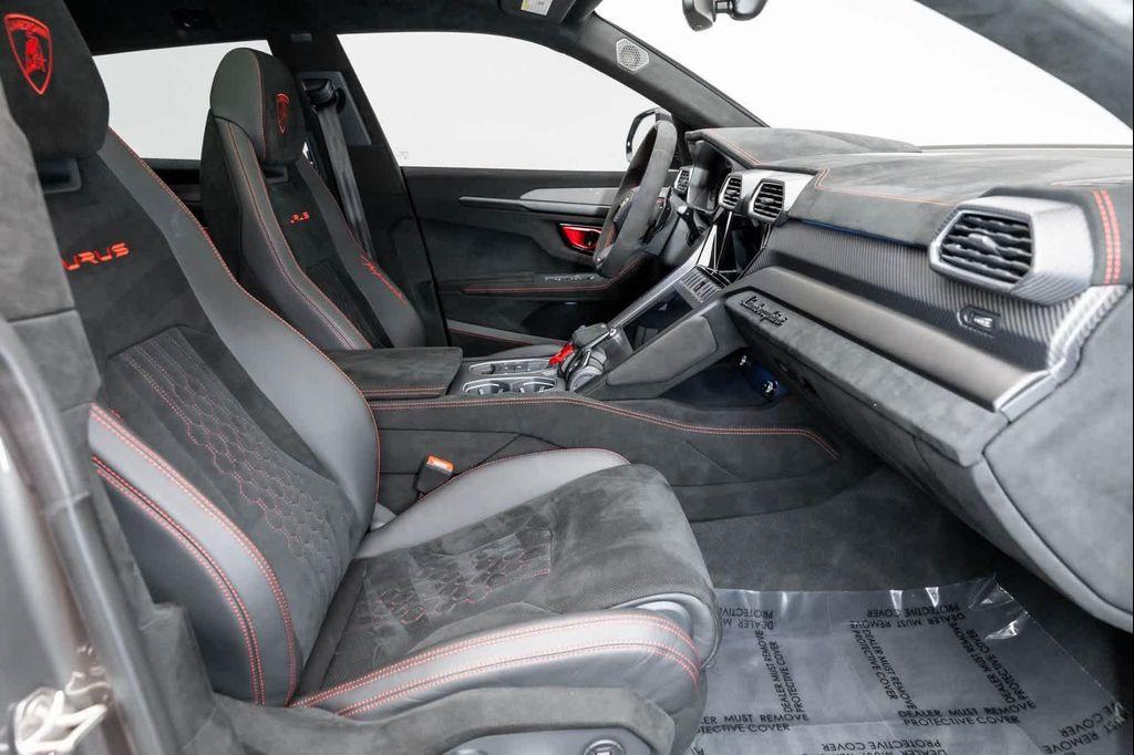 used 2023 Lamborghini Urus car, priced at $295,137