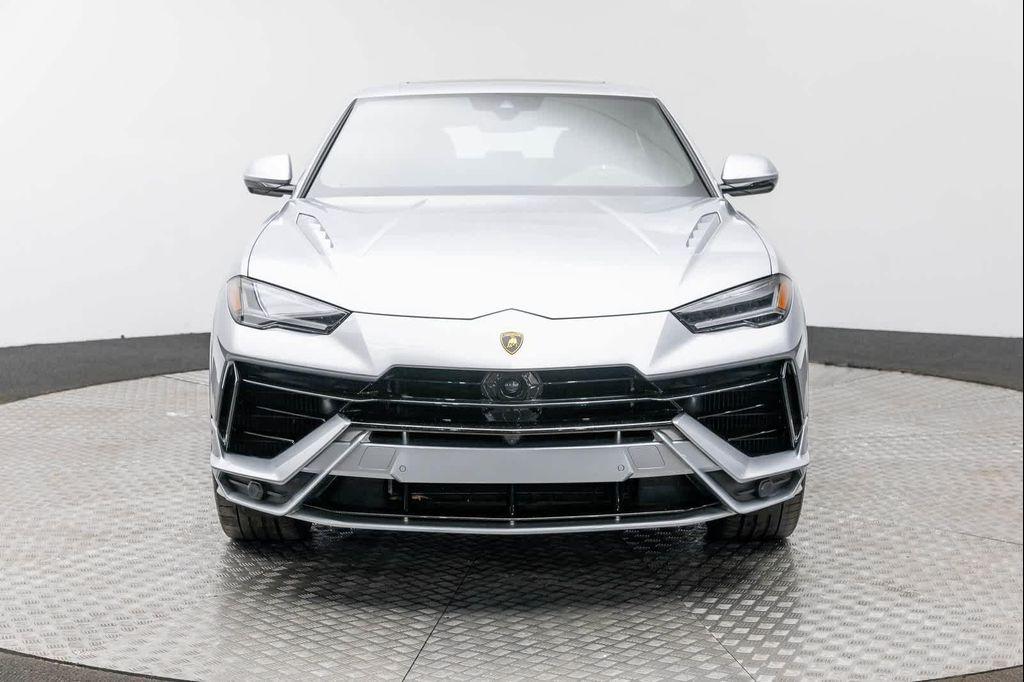 used 2023 Lamborghini Urus car, priced at $244,323