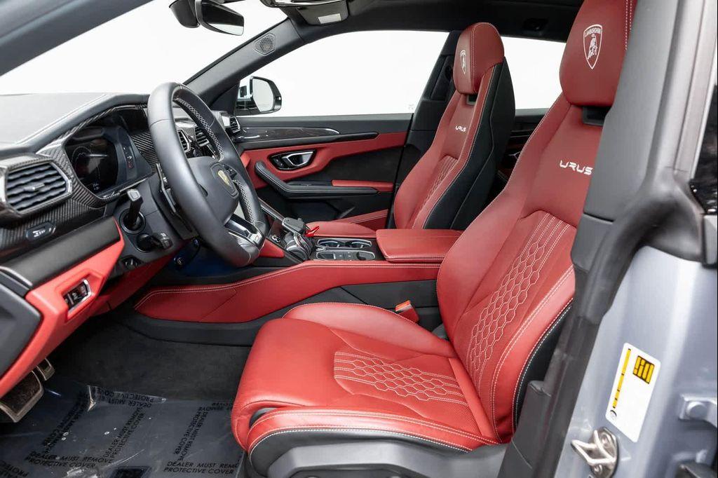 used 2023 Lamborghini Urus car, priced at $244,323