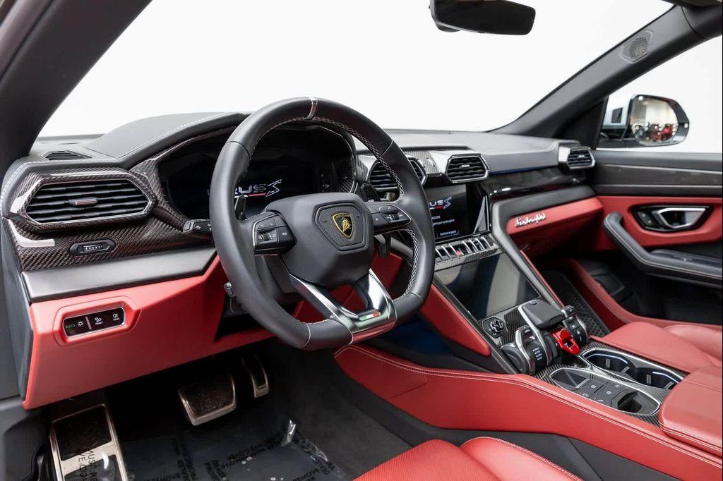used 2023 Lamborghini Urus car, priced at $244,323