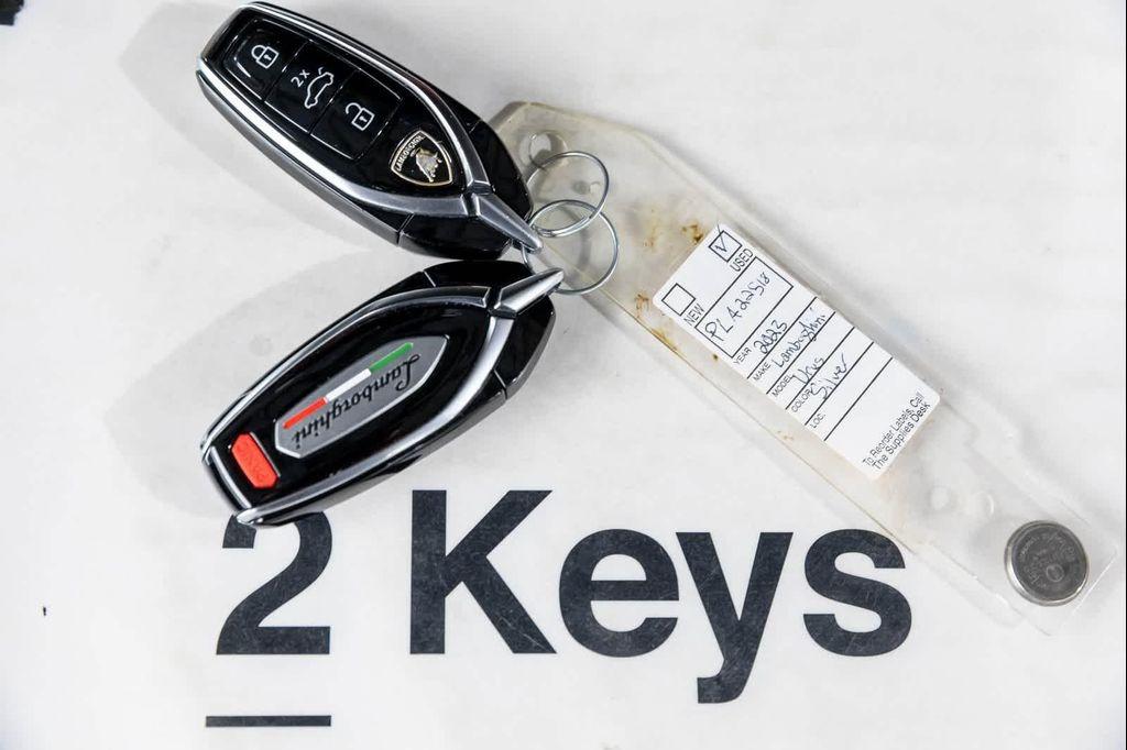 used 2023 Lamborghini Urus car, priced at $244,323