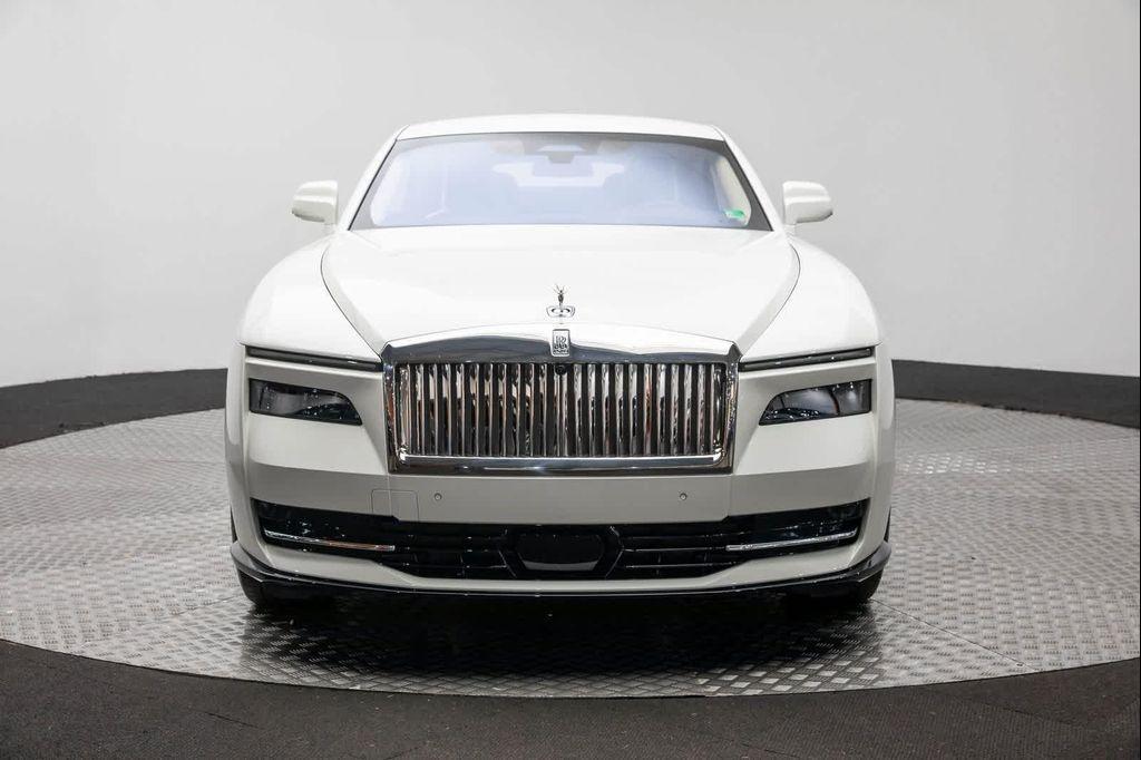 new 2026 Rolls-Royce Spectre car, priced at $440,450