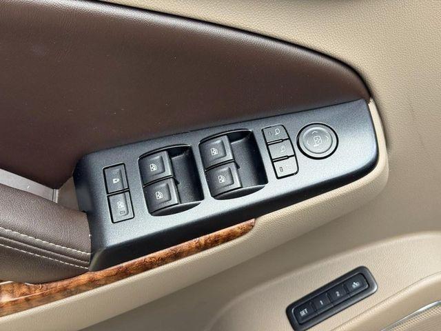 used 2015 Chevrolet Suburban car, priced at $19,750