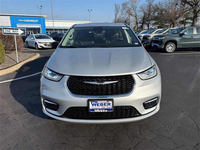 used 2024 Chrysler Pacifica car, priced at $37,798