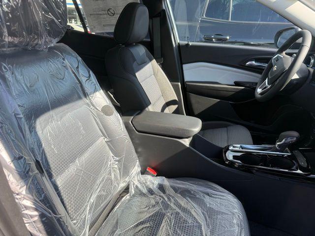 used 2025 Chevrolet Trax car, priced at $24,148