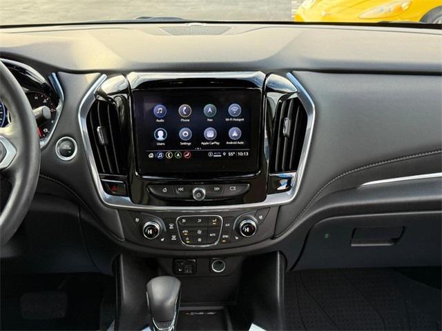 used 2023 Chevrolet Traverse car, priced at $37,998