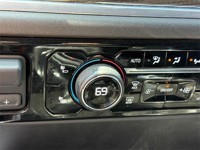 used 2023 Chevrolet Silverado 1500 car, priced at $36,912