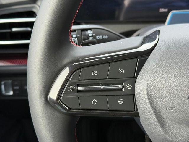 new 2026 Chevrolet Traverse car, priced at $51,820