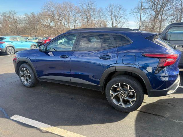 used 2024 Chevrolet Trax car, priced at $22,140