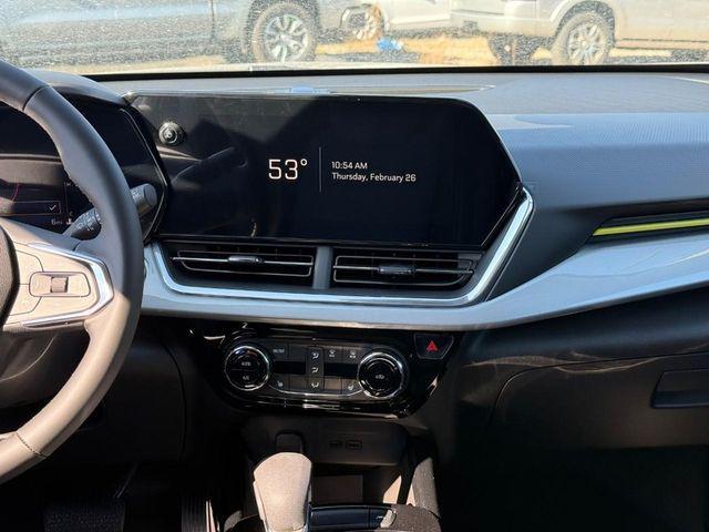 new 2026 Chevrolet Trax car, priced at $22,885