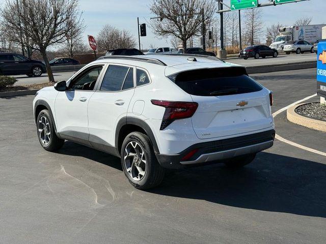 used 2025 Chevrolet Trax car, priced at $24,148