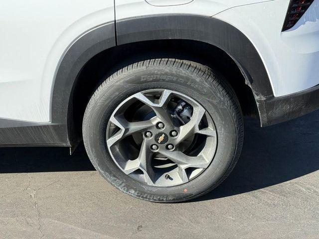 used 2025 Chevrolet Trax car, priced at $24,148