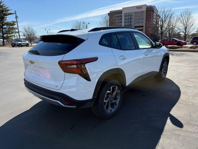 used 2025 Chevrolet Trax car, priced at $24,148