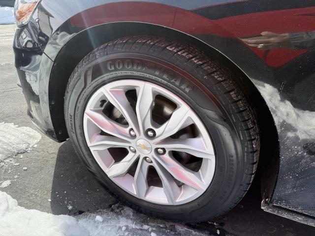 used 2023 Chevrolet Malibu car, priced at $18,798