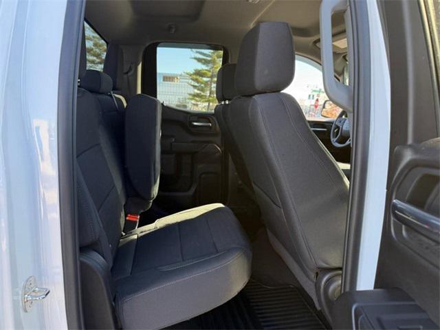 used 2024 Chevrolet Silverado 1500 car, priced at $33,698