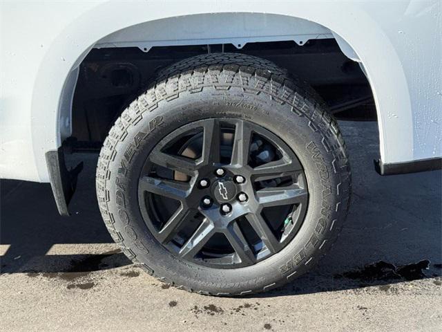 used 2024 Chevrolet Silverado 1500 car, priced at $33,698