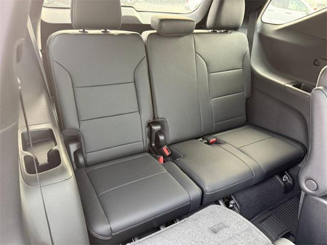 new 2026 Chevrolet Traverse car, priced at $56,590