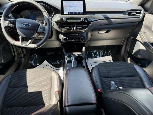 used 2025 Ford Escape car, priced at $24,618