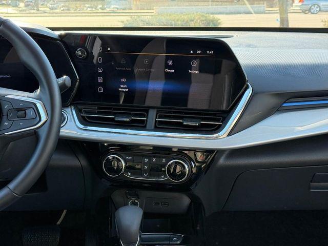 used 2025 Chevrolet Trax car, priced at $20,912