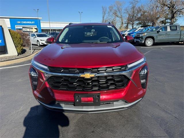 used 2025 Chevrolet Trax car, priced at $22,273