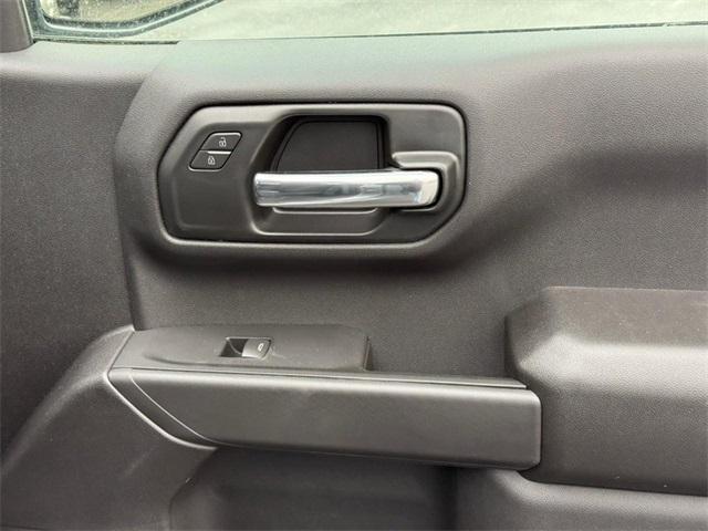 new 2025 Chevrolet Silverado 1500 car, priced at $35,680