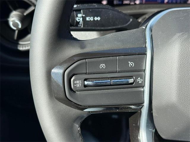 new 2025 Chevrolet Colorado car, priced at $33,360