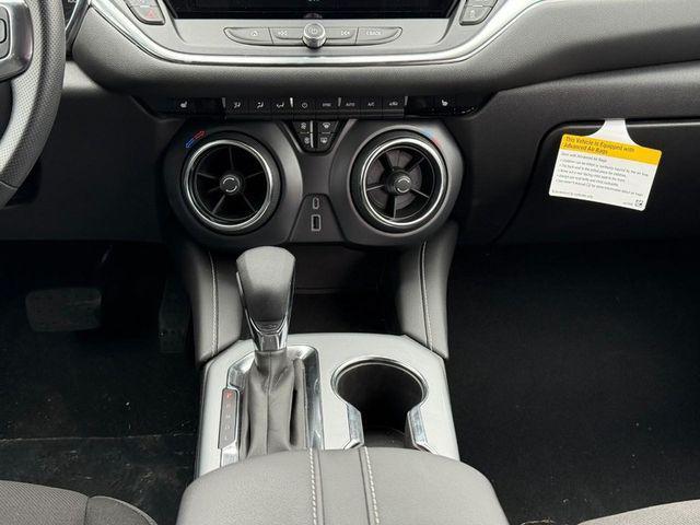 used 2025 Chevrolet Blazer car, priced at $32,112