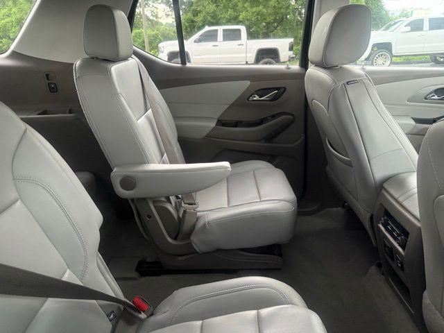 used 2020 Chevrolet Traverse car, priced at $23,095