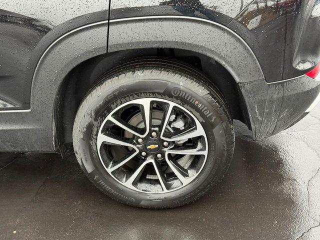 used 2025 Chevrolet TrailBlazer car, priced at $25,598