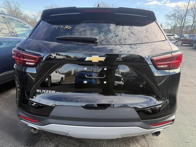 used 2024 Chevrolet Blazer car, priced at $28,598