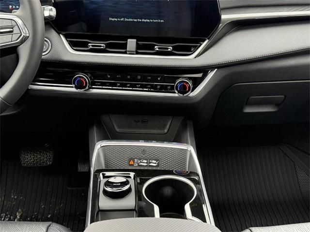 new 2026 Chevrolet Equinox car, priced at $34,330