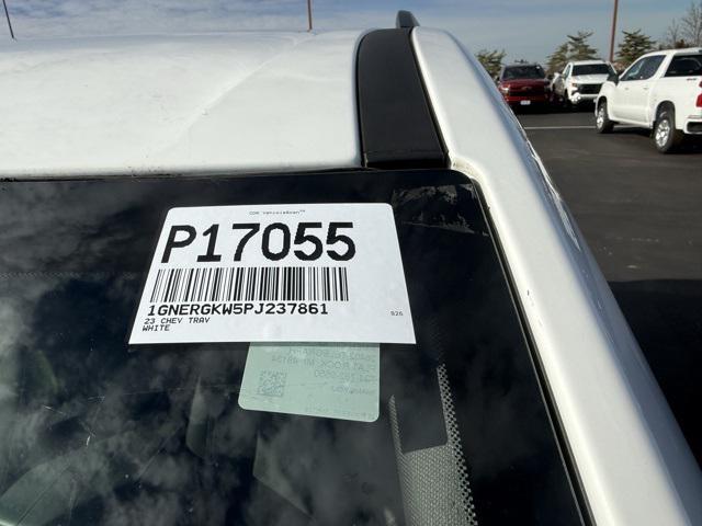 used 2023 Chevrolet Traverse car, priced at $29,998