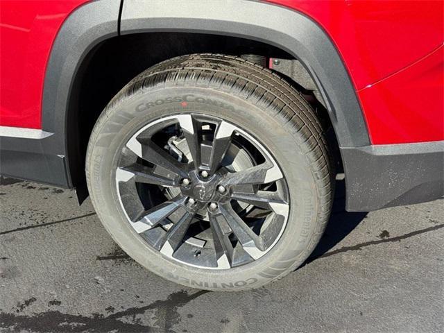 new 2026 Chevrolet Equinox car, priced at $33,465