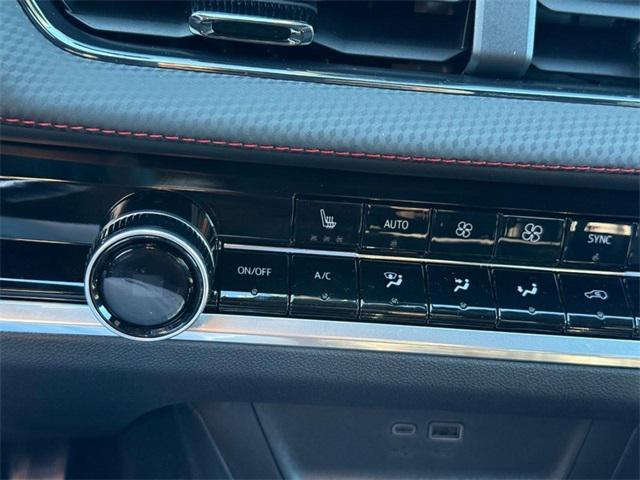 new 2026 Chevrolet Equinox car, priced at $33,465