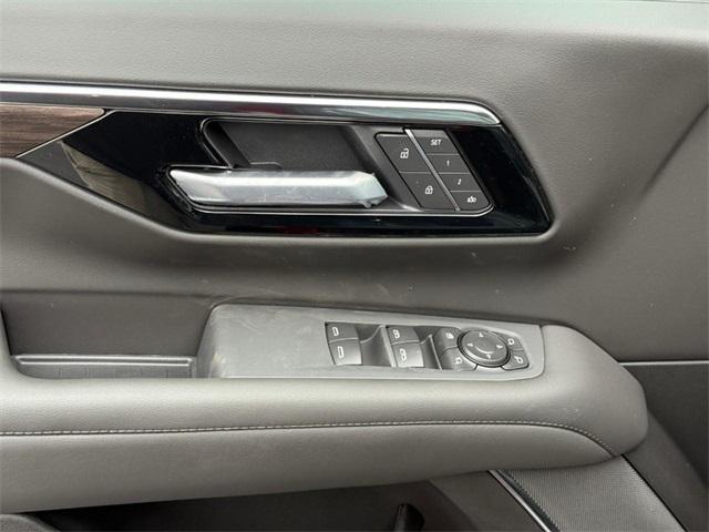 new 2026 Chevrolet Suburban car, priced at $72,052