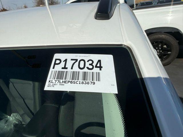 used 2025 Chevrolet Trax car, priced at $24,148