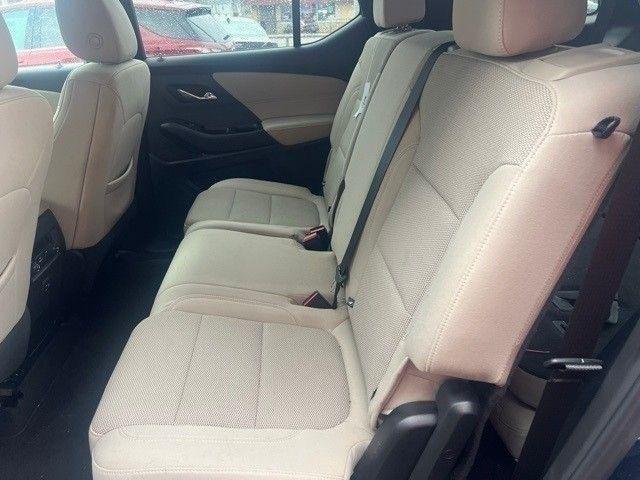 used 2022 Chevrolet Traverse car, priced at $21,995