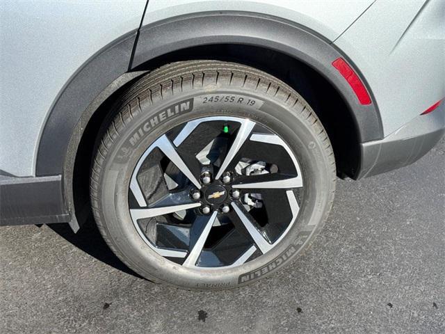 new 2026 Chevrolet Equinox EV car, priced at $28,570