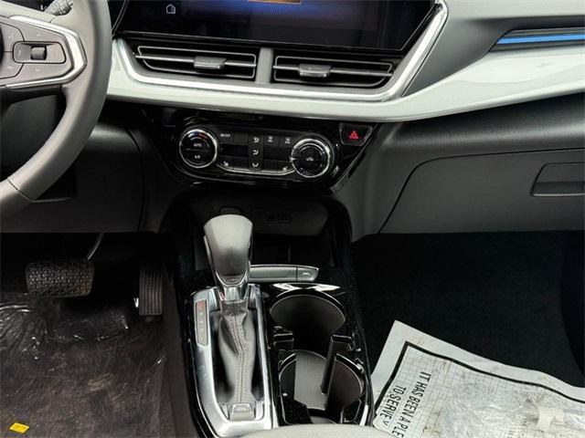 used 2025 Chevrolet Trax car, priced at $24,448