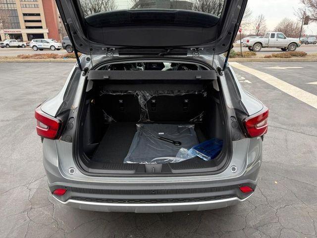 used 2025 Chevrolet Trax car, priced at $24,098