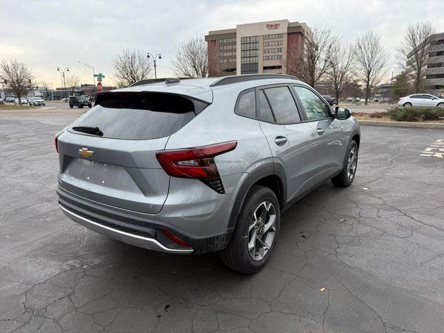 used 2025 Chevrolet Trax car, priced at $24,098